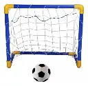 Arco de futbol con pelota